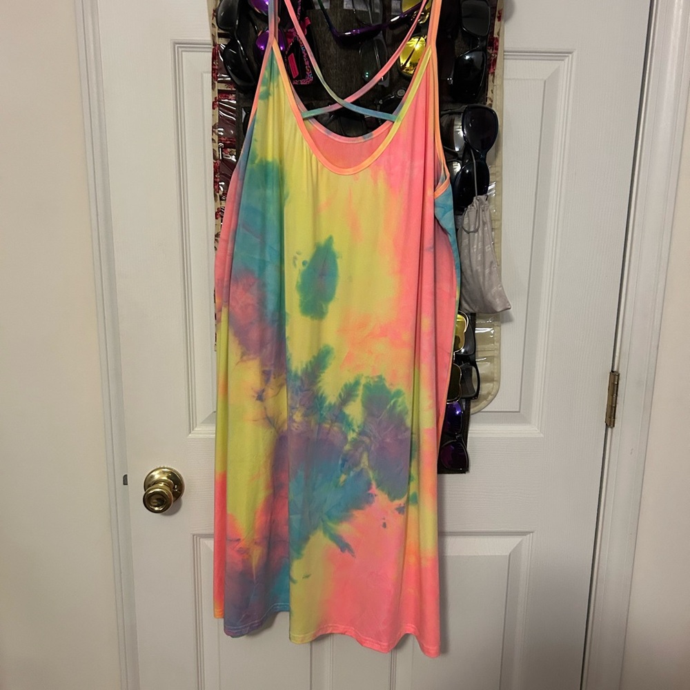 NWOT SHEIN Size 4XL Colorful Tie-Dye Sleeveless Dress